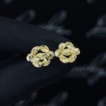 Mattenklopper oorbel 14K small