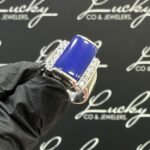 Zilveren ring met blauwe steen